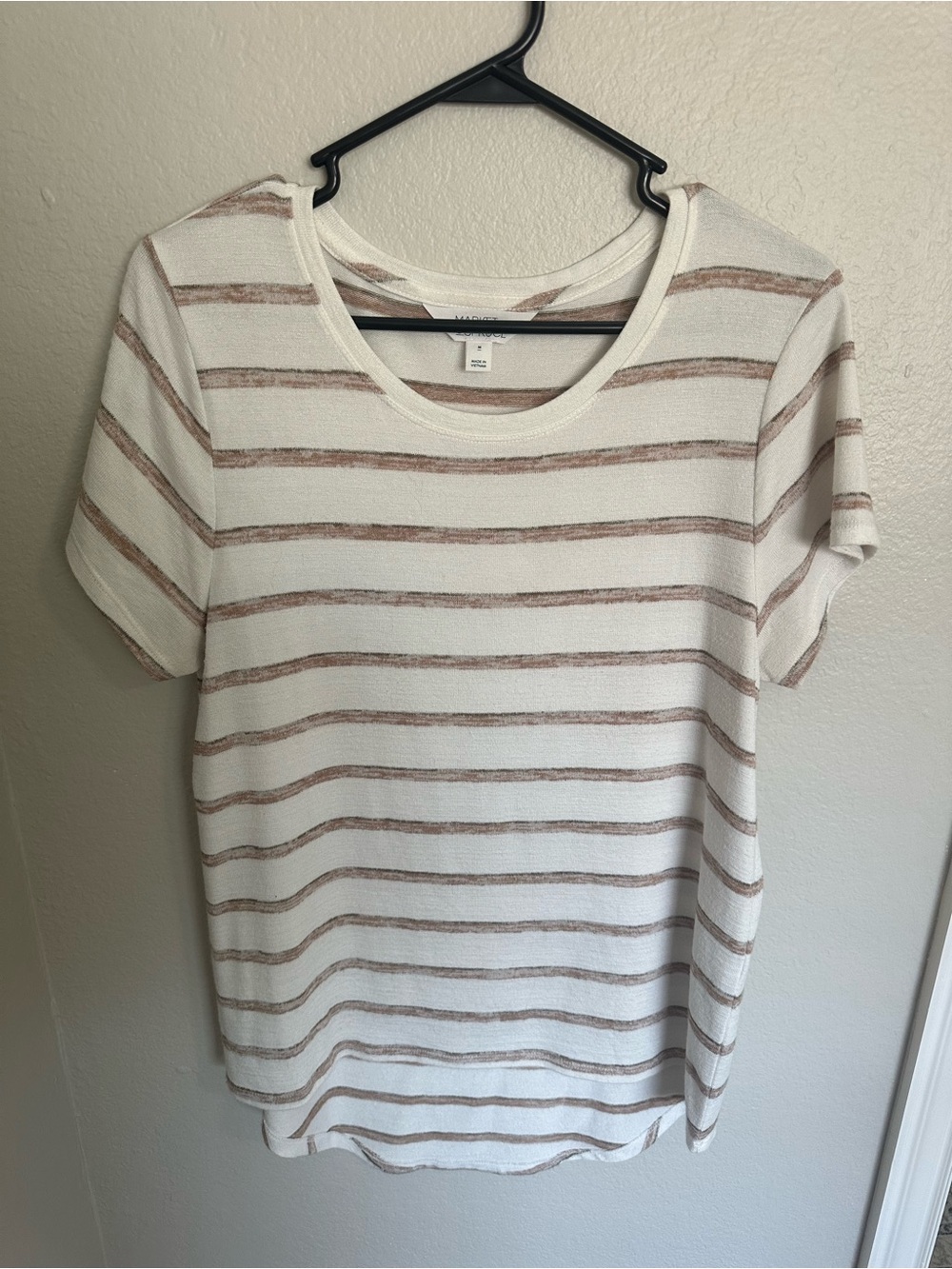 Market & Spruce Lightweight Striped Short Sleeve Top - White & Taupe
